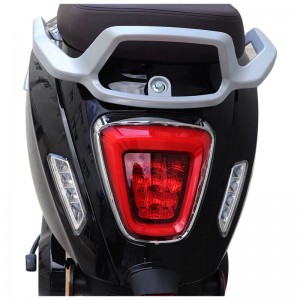 Electric Moped VP-4 1000W-2000W/4000W 72V50Ah/72V32Ah 85km/h (EEC)